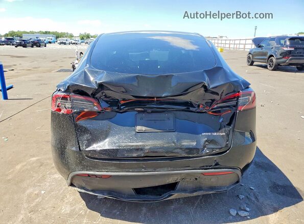 7SAYGDEE3PA183545 2023 TESLA MODEL Black Հետևի տեսք