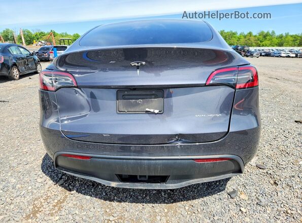 7SAYGDEE3PF838905 2023 TESLA MODEL Gray Вид ззаду