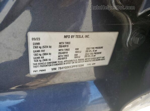 7SAYGDEE3PF873394 2023 TESLA MODEL Gray Vista del compartimento del motor