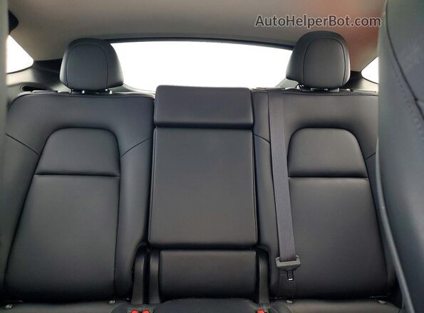 7SAYGDEE3PF884606 2023 TESLA MODEL Black Vista de los asientos traseros