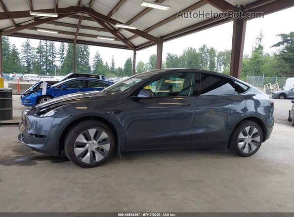7SAYGDEE3PF921590 2023 TESLA MODEL Y Gray Widok wnętrza z tyłu