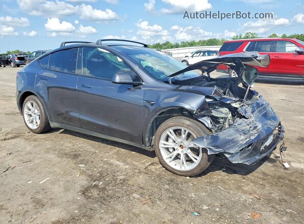 7SAYGDEE3RA263446 2024 TESLA MODEL Gray Առջևի աջ
