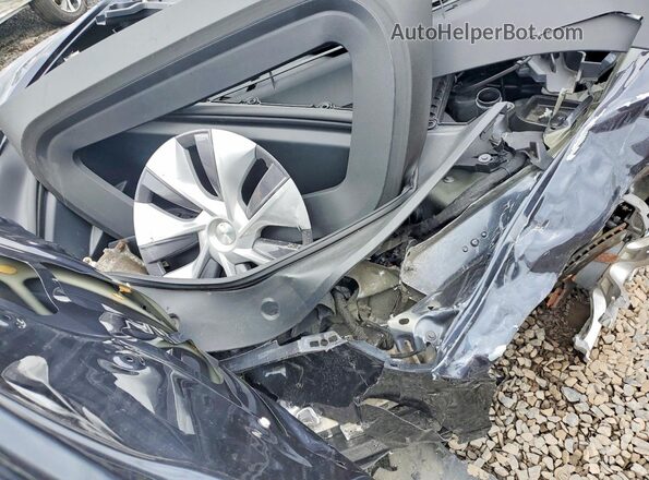 7SAYGDEE3RA278724 2024 TESLA MODEL Gray Սալոնի հետևի տեսք