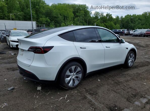 7SAYGDEE3RF083936 2024 TESLA MODEL White Հետևի աջ