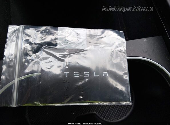 7SAYGDEE3TA636945 2026 TESLA MODEL Y Gray უკანა ხედი