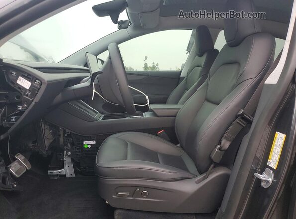 7SAYGDEE3TF443245 2026 TESLA MODEL Charcoal წინა სალონის ხედი