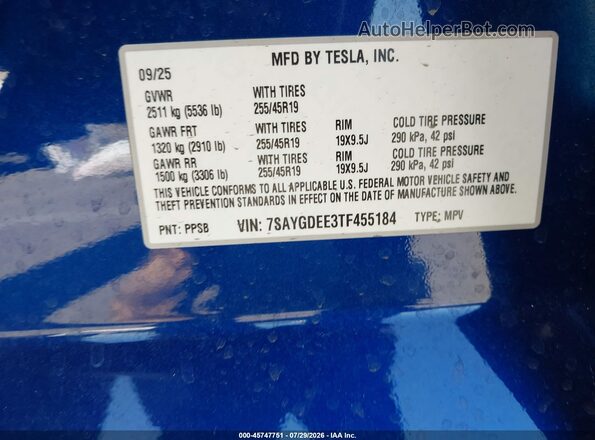 7SAYGDEE3TF455184 2026 TESLA MODEL Y Blue Widok komory silnika