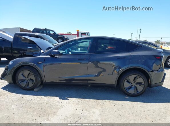 7SAYGDEE3TF658804 2026 TESLA MODEL Y Gray 