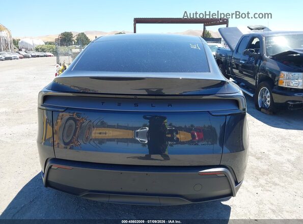 7SAYGDEE3TF658804 2026 TESLA MODEL Y Gray 