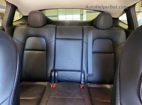 7SAYGDEE4NA020013 2022 TESLA MODEL Teal Vista de los asientos traseros