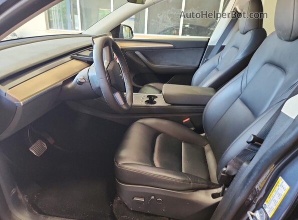 7SAYGDEE4NA020013 2022 TESLA MODEL Teal Vista interior delantera