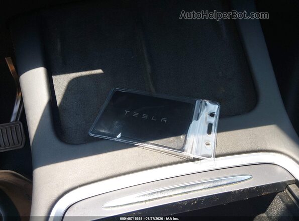 7SAYGDEE4NF374746 2022 TESLA MODEL Y White Առջևի վահանակի տեսք