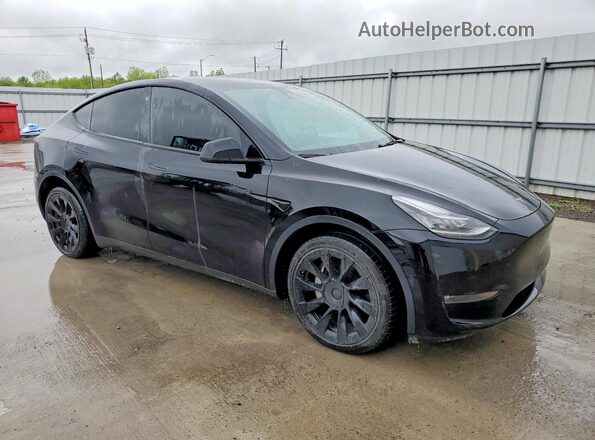 7SAYGDEE4NF385486 2022 TESLA MODEL Black Front right