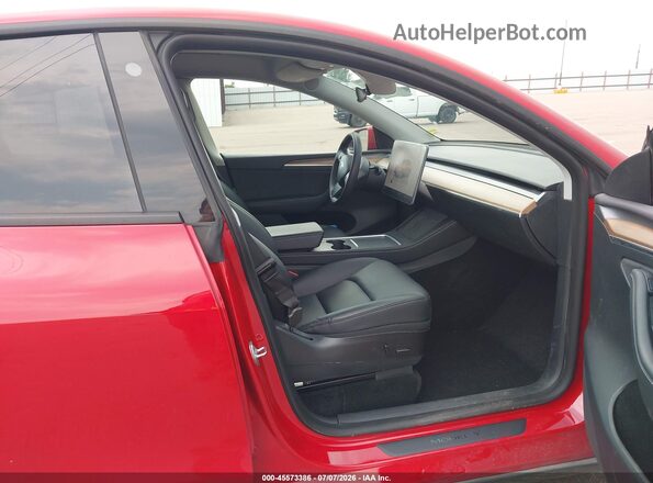 7SAYGDEE4NF519767 2022 TESLA MODEL Y Red Vista interior delantera