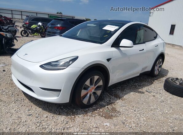 7SAYGDEE4PA060384 2023 TESLA MODEL Y White Przód lewy