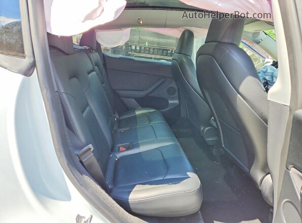 7SAYGDEE4PA075385 2023 TESLA MODEL Белый Вид задних сидений