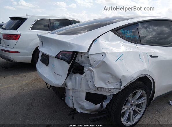 7SAYGDEE4PA126562 2023 TESLA MODEL Y White 