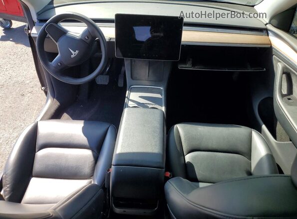 7SAYGDEE4PA156824 2023 TESLA MODEL Black Vista del salpicadero