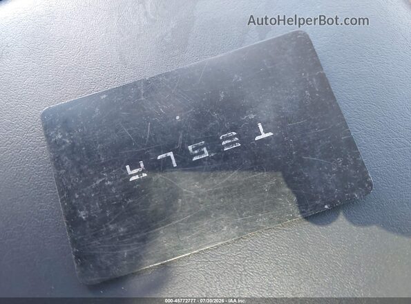 7SAYGDEE4PF624649 2023 TESLA MODEL Y Red Dashboard view