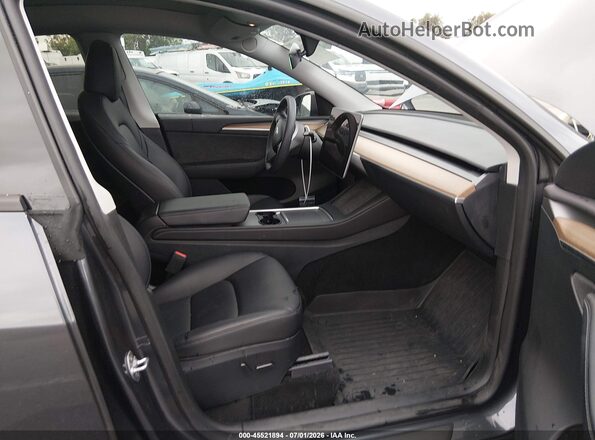 7SAYGDEE4PF898403 2023 TESLA MODEL Y Gray Vista interior delantera
