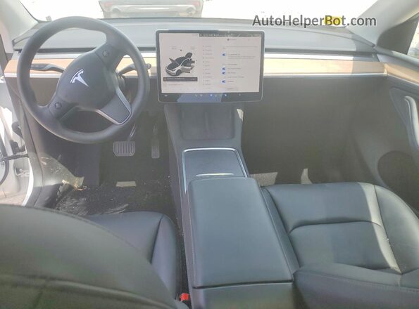 7SAYGDEE4RA216278 2024 TESLA MODEL White წინა პანელის ხედი