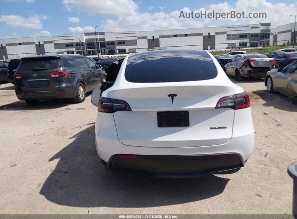 7SAYGDEE4RA291014 2024 TESLA MODEL Y White 