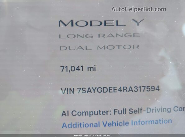7SAYGDEE4RA317594 2024 TESLA MODEL Y White Панорамний вид салону 360°