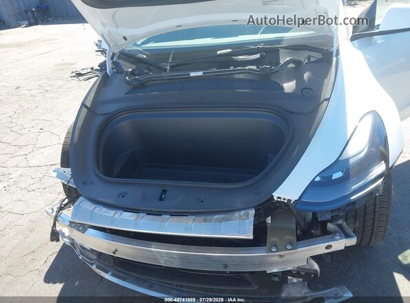 7SAYGDEE4RF059824 2024 TESLA MODEL Y White Vista trasera