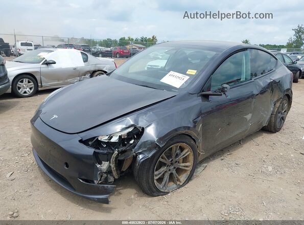 7SAYGDEE4RF128608 2024 TESLA MODEL Y Gray წინა ხედი