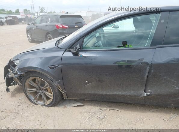 7SAYGDEE4RF128608 2024 TESLA MODEL Y Gray 