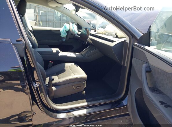 7SAYGDEE4TF543614 2026 TESLA MODEL Y Black Սալոնի դիմացի տեսք