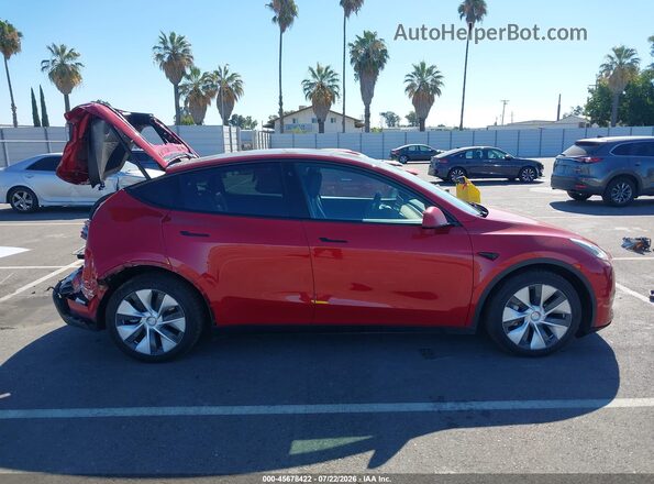 7SAYGDEE5NF314622 2022 TESLA MODEL Y Red Widok wnętrza 360 stopni