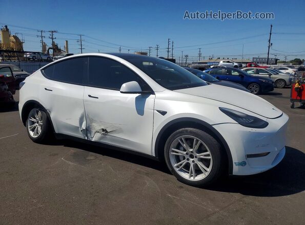7SAYGDEE5NF386307 2022 TESLA MODEL Белый Передняя правая четверть