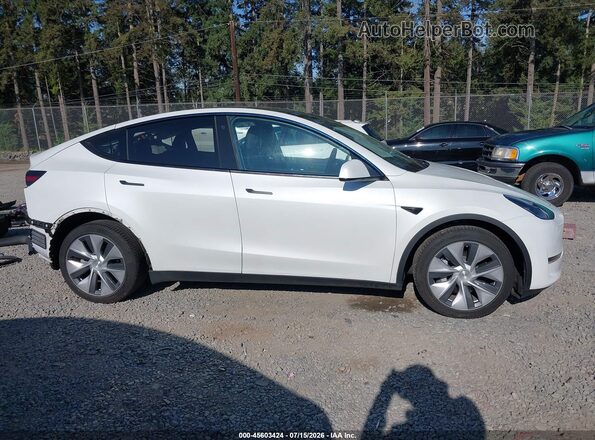 7SAYGDEE5NF428622 2022 TESLA MODEL Y White Вид задньої частини салону