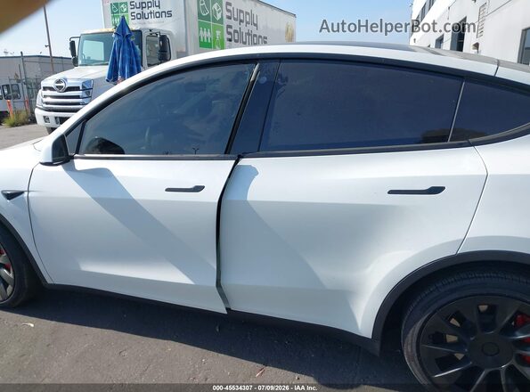 7SAYGDEE5PA093944 2023 TESLA MODEL Y White 