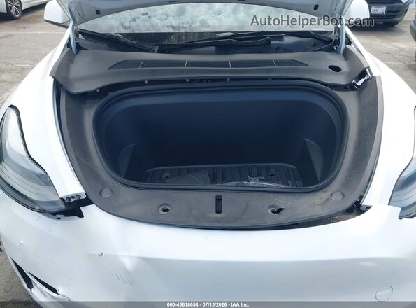 7SAYGDEE5PA185278 2023 TESLA MODEL Y White Widok z tyłu