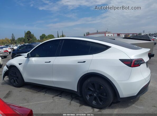 7SAYGDEE5PA185278 2023 TESLA MODEL Y White 