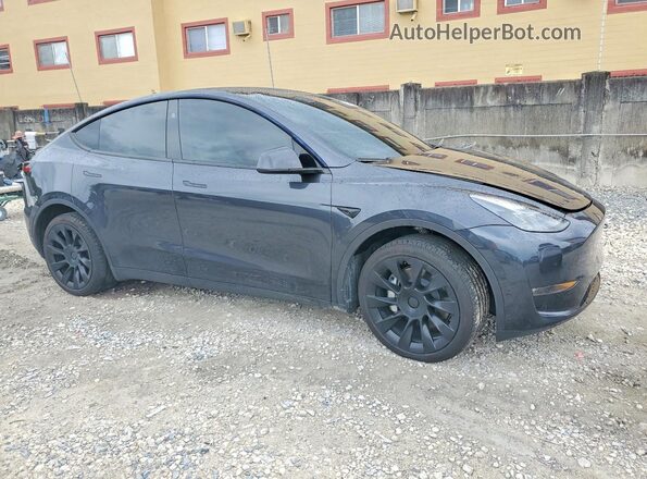 7SAYGDEE5RF037184 2024 TESLA MODEL Gray წინა მარჯვენა