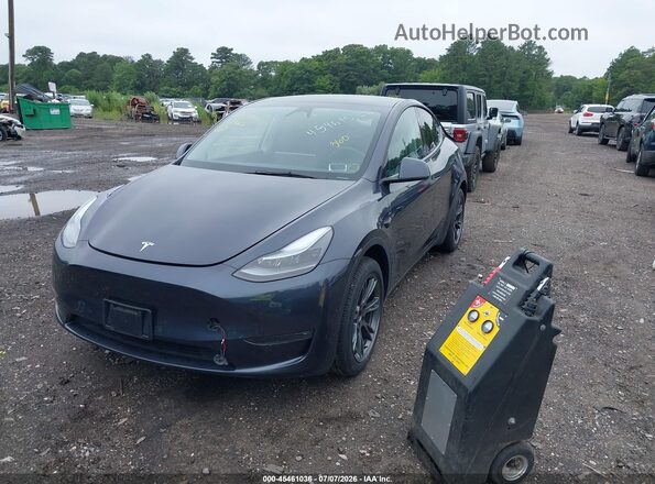7SAYGDEE5SA358726 2025 TESLA MODEL Y Серый Передняя левая четверть