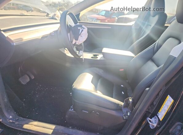 7SAYGDEE5SF247578 2025 TESLA MODEL Black Front interior view