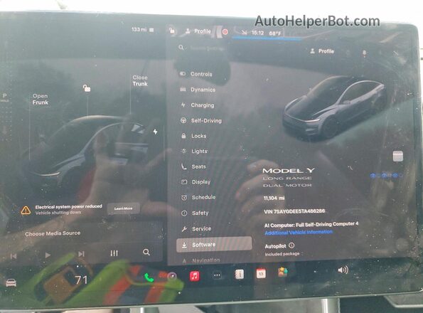 7SAYGDEE5TA486286 2026 TESLA MODEL Gray Instrument cluster view