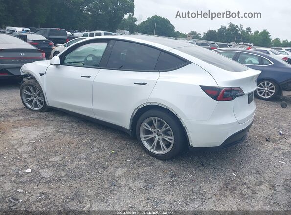 7SAYGDEE6NF371251 2022 TESLA MODEL Y White Rear left