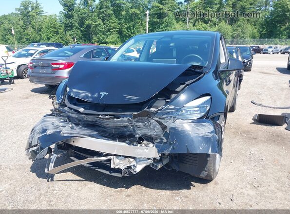 7SAYGDEE6PA187573 2023 TESLA MODEL Y Black Widok z przodu