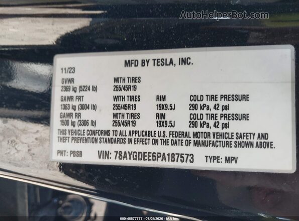 7SAYGDEE6PA187573 2023 TESLA MODEL Y Black Widok komory silnika