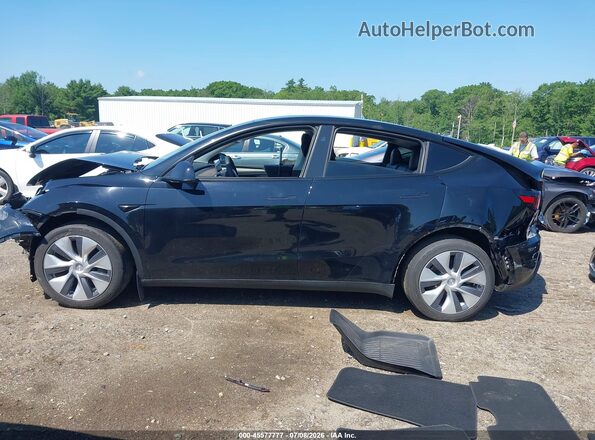 7SAYGDEE6PA187573 2023 TESLA MODEL Y Black Widok wnętrza 360 stopni