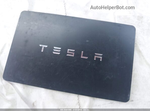 7SAYGDEE6PA210950 2023 TESLA MODEL Y Gray Dashboard view
