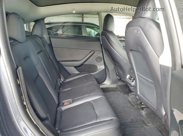 7SAYGDEE6PF599866 2023 TESLA MODEL Gray Vista de los asientos traseros