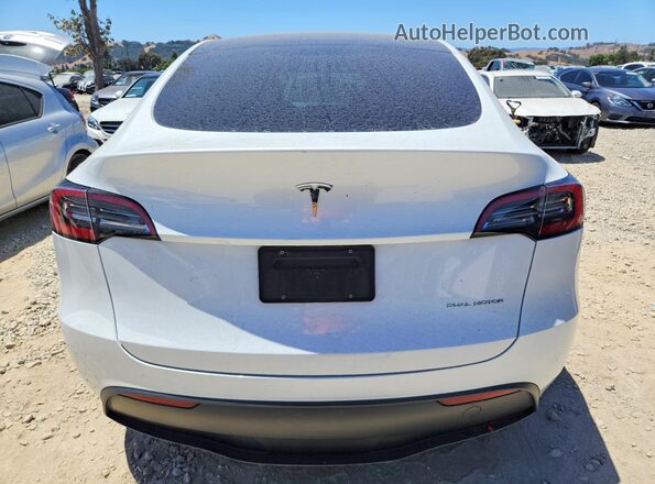 7SAYGDEE6PF676624 2023 TESLA MODEL White Вид ззаду