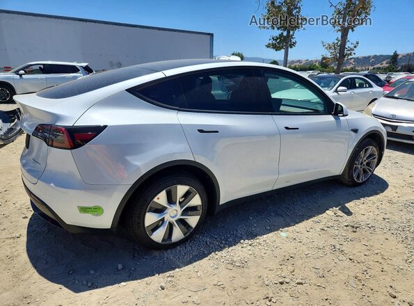 7SAYGDEE6PF676624 2023 TESLA MODEL White Задня права чверть