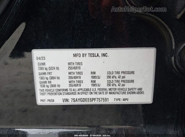 7SAYGDEE6PF757591 2023 TESLA MODEL Y Black Vista del compartimento del motor